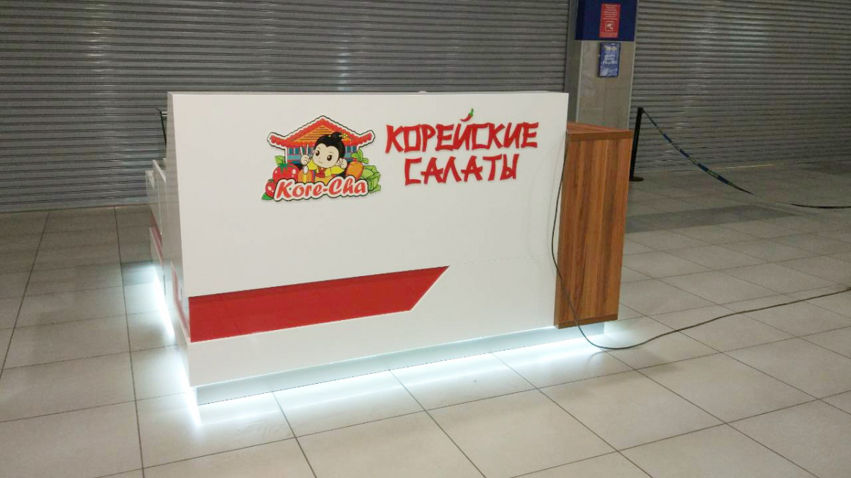 Брендирование и световое оформление торговых островков в Шымкенте
